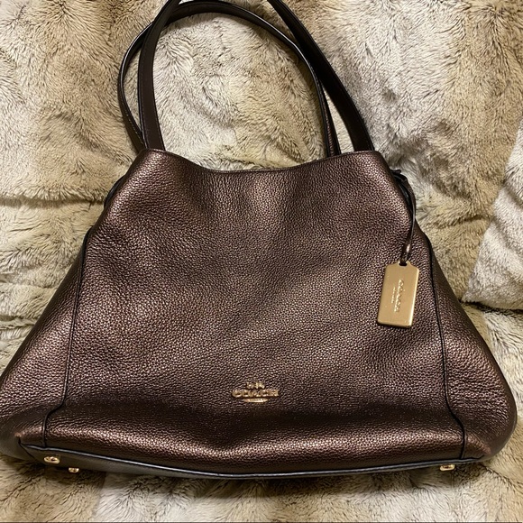 Coach Edie Turnlock Bronze Leather Handbag Gold hardware. GUC 13”L x 11”H x 4”D - Picture 6 of 10